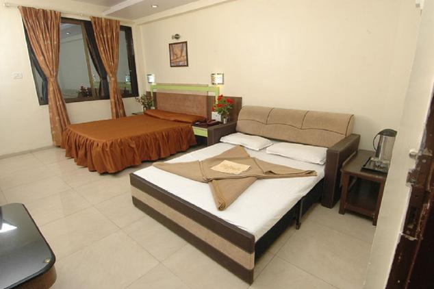 Hotel Rajesh 